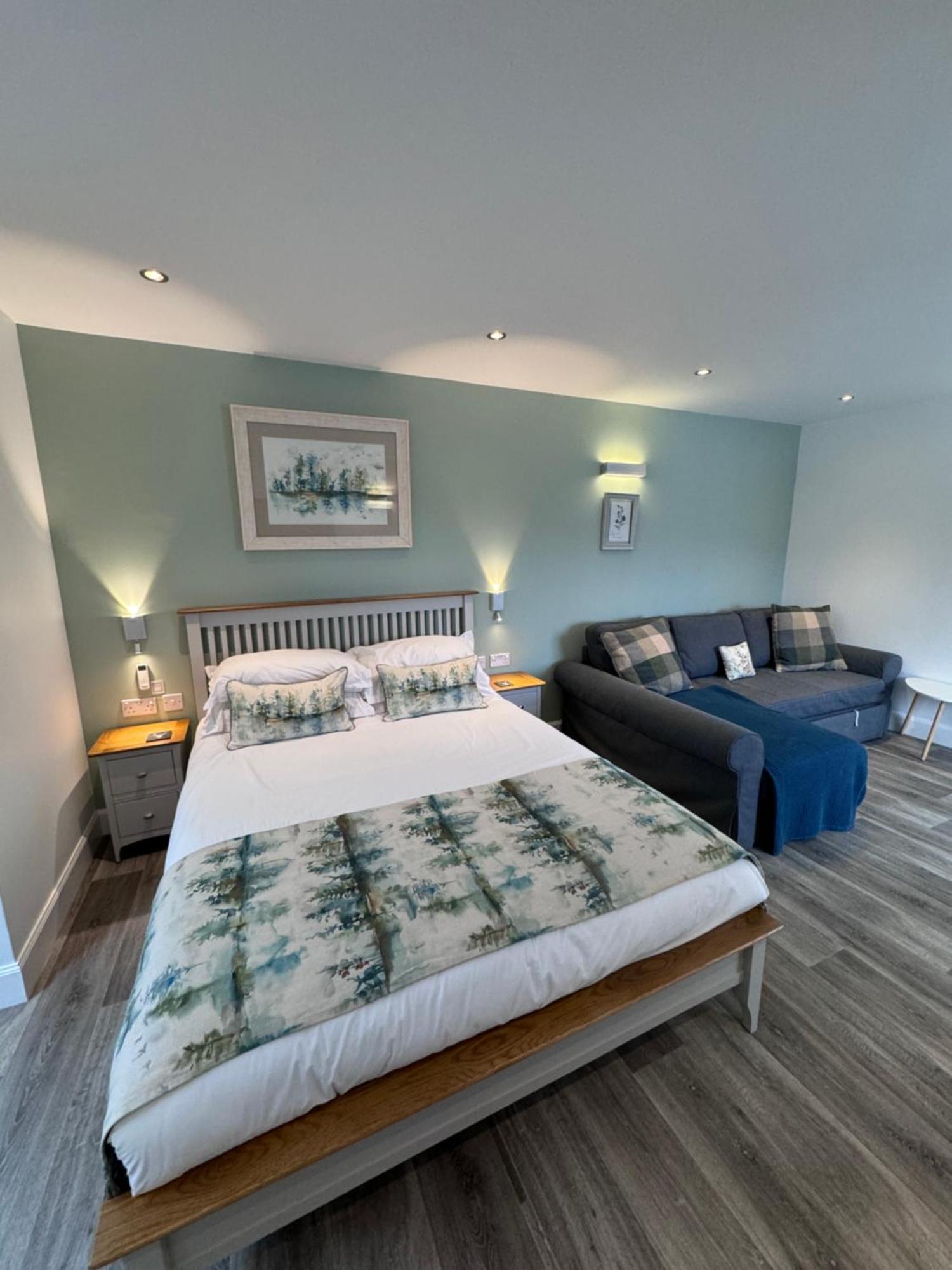 9 Sheraton Apartments Форт Уилям Екстериор снимка